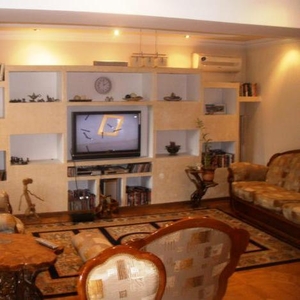Продам 4-х комнатную квартиру в Бостандыкском районе